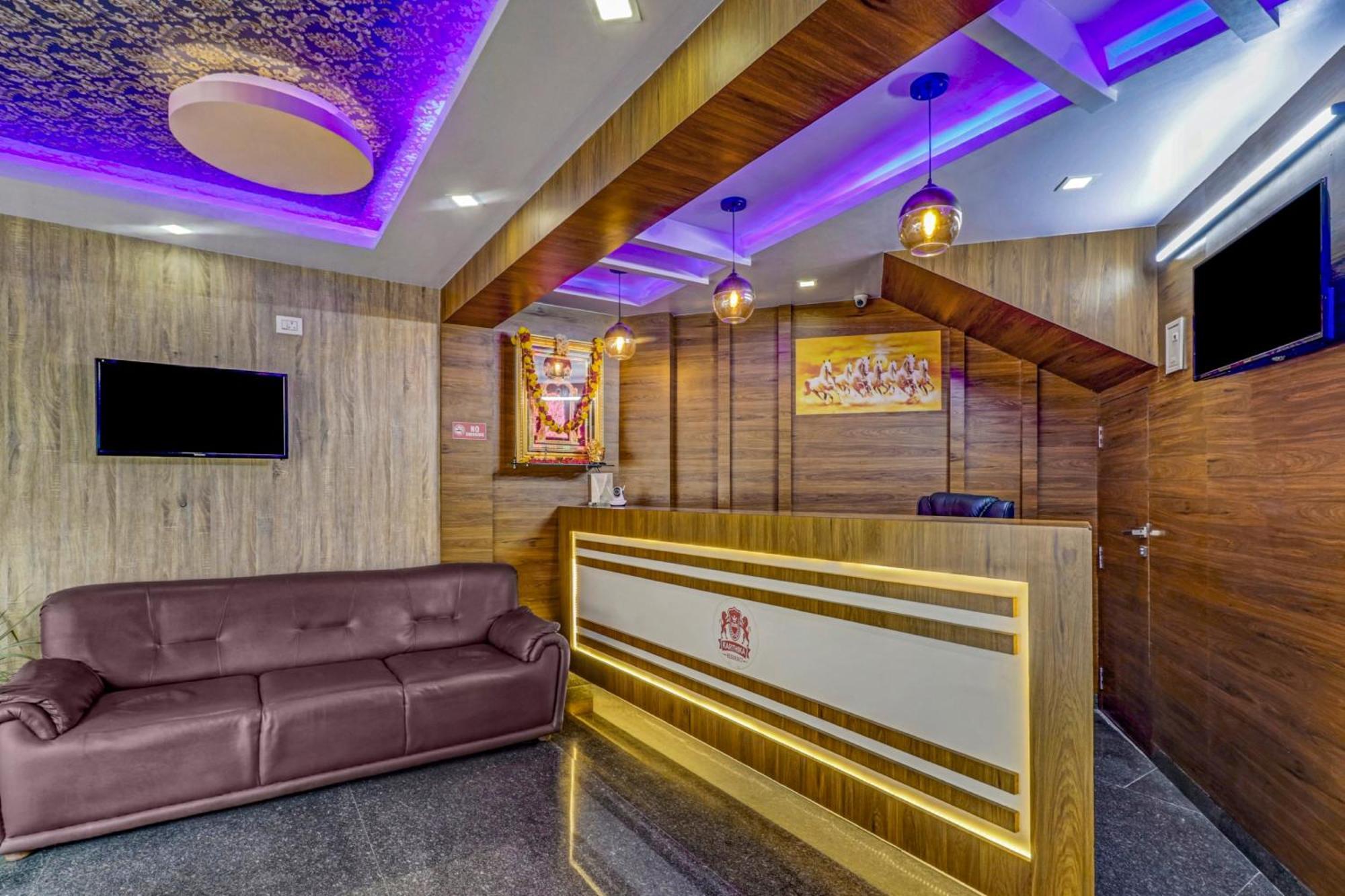 Отель Collection O Karthika Residency Бангалор Экстерьер фото